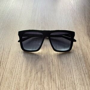 quay australia name drop black flat top square polarized sunglasses eyewear NEW